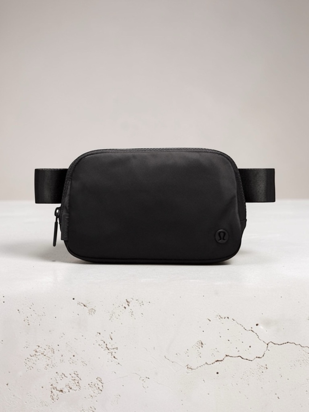 Lululemon Everywhere Belt Bag Black Crossbody Bag Fanny Pack NWT